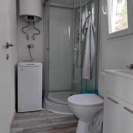 Mobile Homes Eco Porat, *